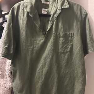 Zara Olive Green Short Sleeve Button-Down Shirt